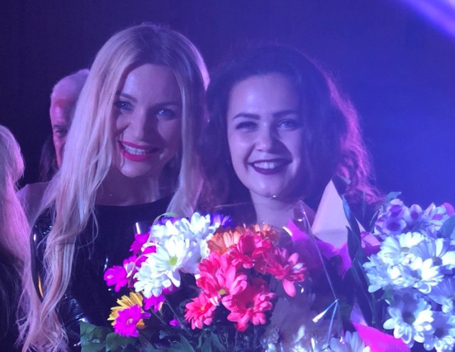 Христина Цабан та керівник естрадної студії Олена Волович-Буркацька